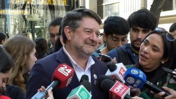 29092306 DECLARACIONES GOBERNADOR RM 02