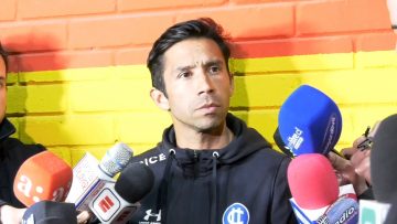 310823DEP02 CONFERENCIA DE PRENSA POST PARTIDO DEL DT DE UNIVERSIDAD CATÓLICA 03