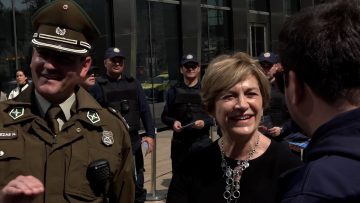 04102305 PROVIDENCIA PRESENTA EQUIPO DE SEGURIDAD PARA APOYAR BARRIOS COMERCIALES 02