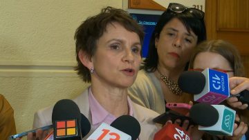 041023C05 MINISTRA TOHÁ POR VETO A LEY DE USURPACIONES 03