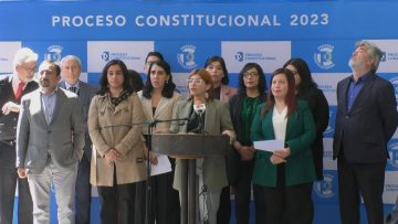 041023CC02 DECLARACIONES DE LOS CONSEJEROS DEL BLOQUE UNIDAD PARA CHILE 01
