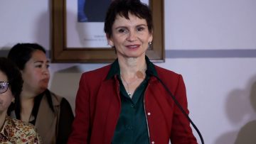 05102306 DECLARACIONES DE LA MINISTRA TOHÁ TRAS GABINETE REGIONAL 01