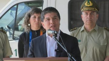 18102306 MINISTRO (S) DEL INTERIOR SUPERVISA MEDIDAS DE SEGURIDAD EN ESTADIO NACIONAL 02