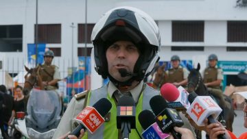 20102312 CARABINEROS INFORMAN CORTES Y DESVÍOS DE TRÁNSITO POR PANAMERICANOS 02