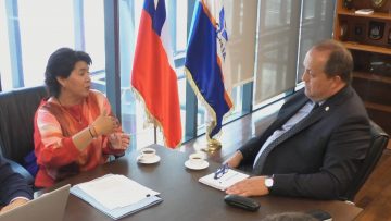 31102305 SENADORA PROVOSTE SE REÚNE CON FISCAL NACIONAL 07