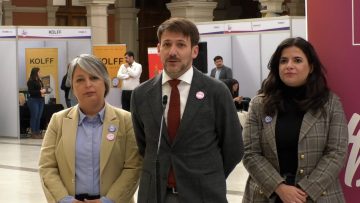 02112302 INAUGURAN FERIA LABORAL ENERGÍA MÁS MUJER 20 (1)