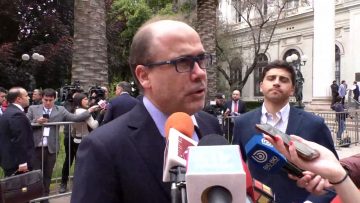 071123CC16 DECLARACIONES DEL PRESIDENTE DE LA DC ALBERTO UNDURRAGA 02