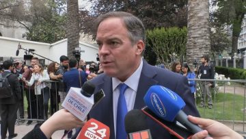 071123CC22 DECLARACIONES DEL SENADOR MATÍAS WALKER 02
