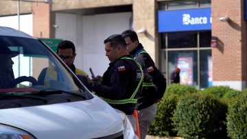 09112310 LA FLORIDA DECOMISA DROGA EN FISCALIZACIÓN 7