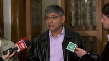 10112305 DECLARACIONES LEO CUBILLOS EN LA SEDE DEL PS 1
