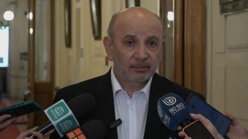 13112305 DECLARACIONES DEL SENADOR JUAN LUIS CASTRO 01