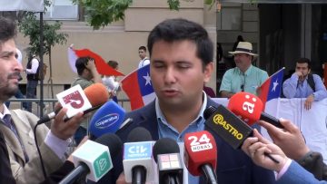 21112306 CASA CIUDADANA PIDE AL GOBIERNO MÁS COPIAS DE LA PROPUESTA CONSTITUCIONAL 03