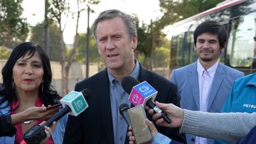 24112303 RECORRIDO 555 AL AEROPUERTO ESTRENA FLOTA 100% ELÉCTRICA 08