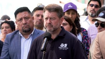 25112309 GOBERNADOR ORREGO DA EL VAMOS A PROGRAMA PROTEGER 1