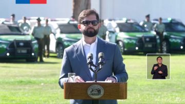 30112301 PRESIDENTE BORIC ENTREGA 90 VEHÍCULOS A CARABINEROS 12