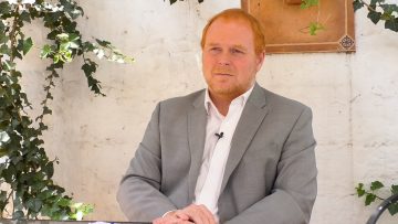 02122301 ENTREVISTA ROJO EDWARDS 01