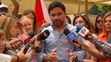 03122306 DECLARACIONES DEL ALCALDE CARTER TRAS PARTICIPAR EN DIÁLOGO DEL A FAVOR 02