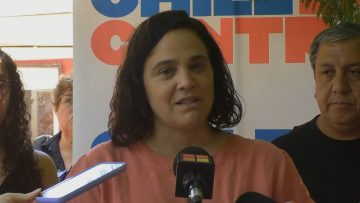 10122302 ANTONIA RIVAS SE REÚNE CON VECINOS PARA HABLAR CON LOS RIESGOS DE LA NUEVA CONSTITUCIÓN JUNTO AL ALCALDE DE RENCA 04