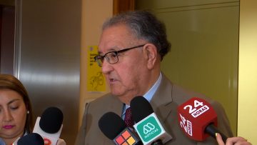 121223C04 VOCERÍA SENADOR HUENCHUMILLA POR SEGURIDAD Y FERIADO PLEBISCITO 01