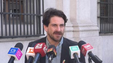 08012405 DECLARACIONES DEL DIPUTADO GONZALO WINTER EN LA MONEDA 03