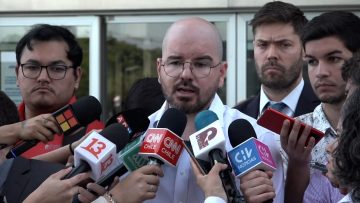 08012411 GIORGIO JACKSON PRESENTA ACCIONES JUDICIALES POR INJURIAS Y CALUMNIAS 01 (1)