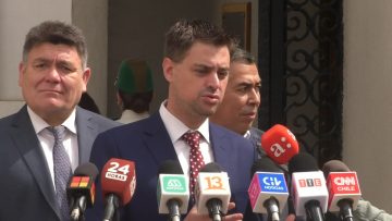 08012413 DECLARACIONES DIPUTADOS SOCIALISTAS EN LA MONEDA 03 (2)