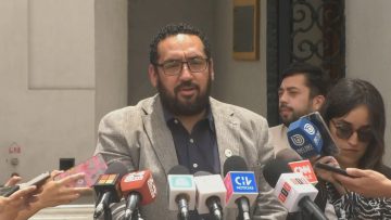 08012415 DECLARACIONES DEL MINISTRO DE EDUCACIÓN EN LA MONEDA 01 (1)