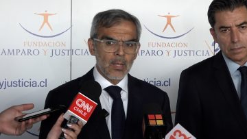 10012408 MINISTRO DE JUSTICIA PARTICIPA EN PANEL DE CONVERSACIÓN 01