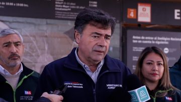 13012407 APOYOS MINISTRO DE AGRICULTURA, ESTEBAN VALENZUELA 06