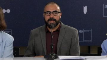 16012409 PRESENTAN DETALLES DE POSTULACIONES Y SELECCIÓN PARA ADMISIÓN UNIVERSITARIA 03