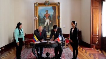 18012416 SUBSECRETARIO DEL INTERIOR MANUEL MONSALVE EN VENEZUELA (02)