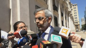 19012405 MINISTRO CORDERO EN LA MONEDA 02 (1)