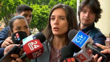 240124C04 DECLARACIONES MINISTRA CAMILA VALLEJO AL LLEGAR AL CONGRESO 06