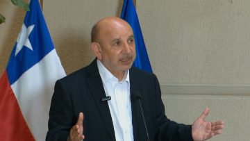 240124C18 PUNTO DE PRENSA SENADOR JUAN LUIS CASTRO 05