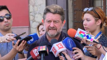 01022408 GOBERNADOR ORREGO SOBRE PROFESOR DEL TORNIQUETE Y COSENA 03