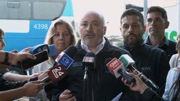20022401 AUTORIDADES ANUNCIAN HABILITACIÓN DE BUSES PARA EL TRASLADO DE VOLUNTARIOS 15