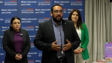 220224 MINISTRO DE EDUCACION SOBRE REGRESO A CLASES WE (1)