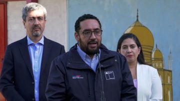 05032402 MINISTRO DE EDUCACIÓN INICIA OFICIALMENTE EL AÑO ESCOLAR 01