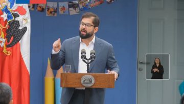06032401 PRESIDENTE BORIC INAUGURA AÑO ESCOLAR 2024 EN QUILPUÉ 13 (1)