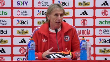 080324DEP03 CONFERENCIA DE PRENSA DT SELECCIÓN CHILENA RICARDO GARECA 10