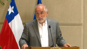 12032404 DECLARACIONES DEL MINISTRO CARLOS MONTES EN EL CONGRESO 04