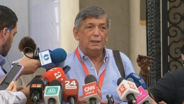 19032407 DECLARACIONES DE LAUTARO CARMONA EN LA MONEDA 04