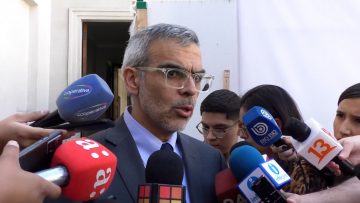 19032409 DECLARACIONES DEL MINISTRO LUIS CORDERO EN LA MONEDA 04