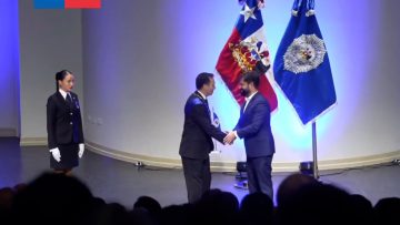 25032420 PRESIDENTE BORIC EN INVESTIDURA DE NUEVO DIRECTOR GENERAL DE LA PDI 01