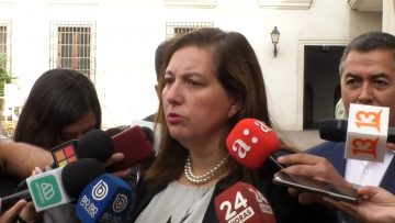 27032405 DECLARACIONES PRESIDENTA DEL PS PAULINA VODANOVIC EN LA MONEDA 05