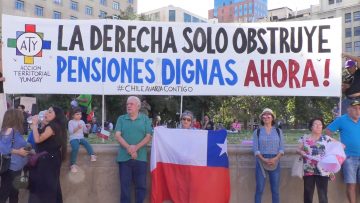6032411 MANIFESTACIONES POR EL PTE BORIC EN LAS AFUERAS DE LA MONEDA (3)