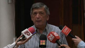 06042408 DECLARACIONES PRESIDENTE DEL PC LAUTARO CARMONA POR MUNICIPALES 05