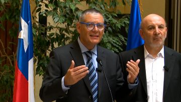 100424C09 DECLARACIONES TRAS COMISIÓN DE TELECOMUNICACIONES DEL SENADO 01