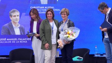 11042415 ALCALDESA MATTHEI EN ENCUENTRO AMUCH (2)
