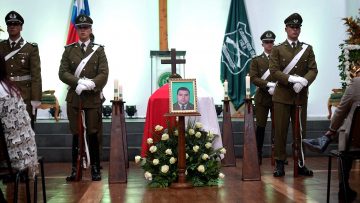 11042428 APOYO LLEGADA Y SALIDA MINISTRA TOHÁ Y PRESIDENTE BORIC A IGLESIA EVANGÉLICA 20